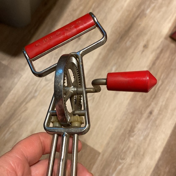 ✨Vintage Maynard Hand Egg Beater ✨ - Picture 7 of 7